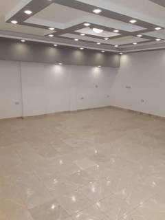 للعيادات والشركات شقة ايجار جديد 250م الترا لوكس