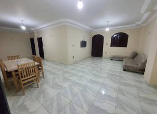 شقة مفروشة للايجار شارع المحافظة فى الشرقية