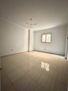 مكتب ايجار جديد الترالوكس اول استخدام 6500ج