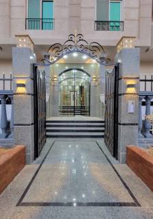 شقه للايجار في الشيخ زايد تصلح اداري