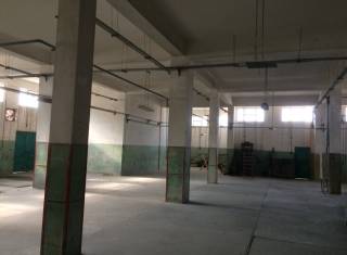 مصنع 850م ايجار بمنطقه برج العرب الصناعيه