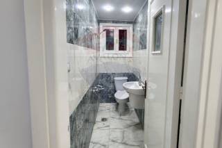 مقر إداري للإيجار 50 متر فيكتوريا علي الترام مباشرة