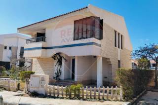 ستاند الوان للبيع دايموند بيتش 400 م