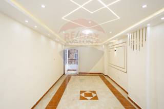 شقة للبيع 145 متر ميامي ثاني نمرة من ش العيسوي