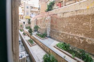 شقة للبيع 70 متر محطة الرمل شارع فؤاد