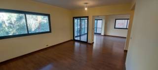 شقة للإيجار في المهندسين بدون فرش 185م واجهة حديقة