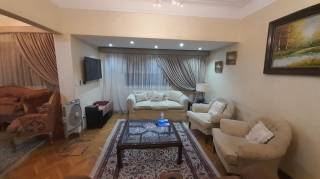 شقة مفروشة للإيجار فى المهندسين 200م ش جامعة الدول