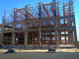 مصنع أدوية تحت الانشاء للبيع ببني سويف