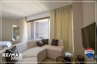 استوديو فاخر مفروش للايجار في أبراج زيد ويست