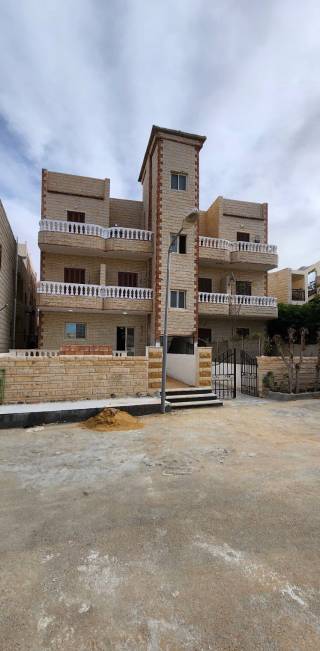 شاليه بقرية عايدة الساحل الشمالى للبيع