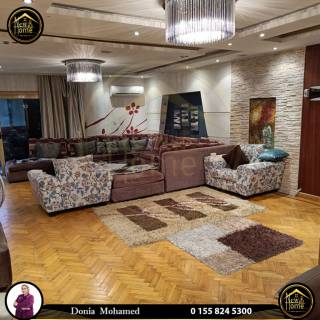 شقة للبيع 210 متر وينجت