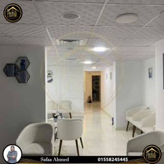 مكتب اداري للبيع 100م بولكلي ش ابو قير مباشرة