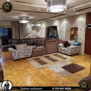 شقة للبيع 210 متر وينجت