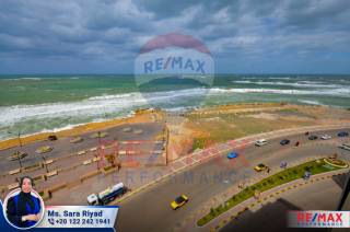 شقة160م للبيع ميامي امام بير مسعود علي البحر مباشر