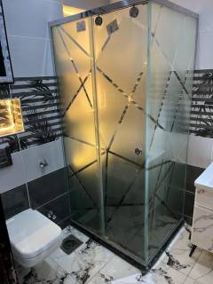 شقه للبيع بمدينه العبور تشطيب فاخر وسعر لقطه