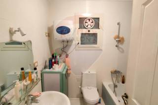 شقة للبيع 215 متر سموحة ش النقل و الهندسة