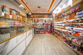 محل للبيع 50 متر سموحة امام خير زمان