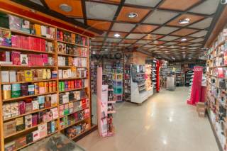 محل للبيع 75 متر وينجت شارع لافيزون