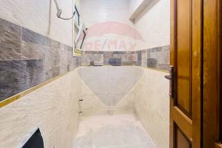 شقة للايجار 195 متر سابا باشا ش أبو قير