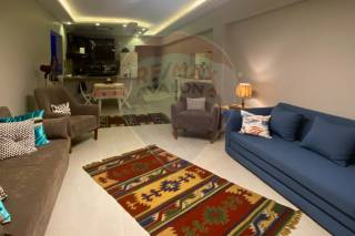 شاليه مميز للبيع بمنتجع غرناطة الساحل الشمالي