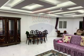 شقة للايجار المفروش 220 متر سموحة ش فوزي معاذ