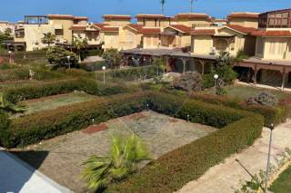 فيلا ستاند الون للبيع كازابيانكا 400 م