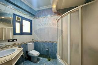 شقه للبيع 230 متر لوران ش ابوقير مباشر