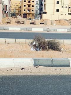 ارض للبيع في بيت الوطن الحى الترفيى على الشارع ال