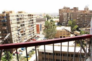 شقة 150 متر للبيع بجوار البنك والمستشفى الجوى