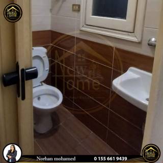 مقر للإيجار الادارى 65 متر محطة الرمل