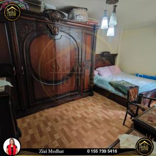 شقة للبيع 100 متر لوران