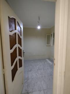 مكتب للايجار بشارع فيصل الرئيسى