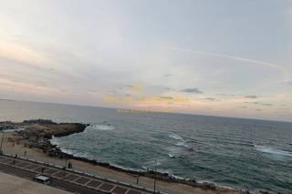 شقة رووف للبيع 95 متر كليوباترا علي البحر مباشرة