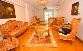 شقه للبيع 210م سموحة شارع كمال الدين صلاح