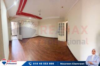 شقة للبيع 125م جليم خطوات من ش ابو قير