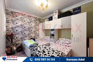 شقه للبيع 172م كامب شيزار خطوات من كوبري الجامعه