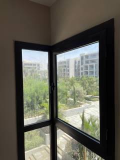 شقه في قلب التجمع 171 متر