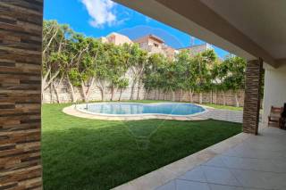 للبيع فيلا بشارع الحنفية أول شارع النخيل إمكانية بناء أدوار إضافية مطلوب 630ألف