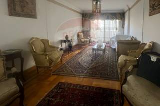 شقة للإيجار المفروش 212 متر سموحةش كمال الدين صلاح