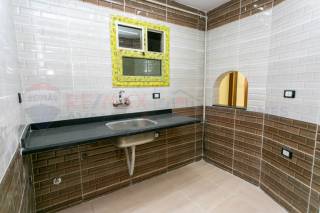 شقة للبيع 135 متر العصافرة علي البحر مباشرة