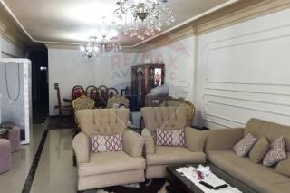 شقة للبيع 170 متر كفر عبده ش أمير البحار