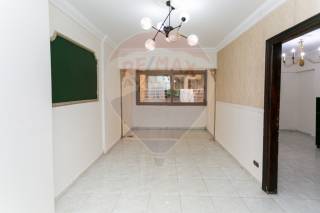 شقه للبيع 100 متر كليوباترا خطوات من فندق الحرم