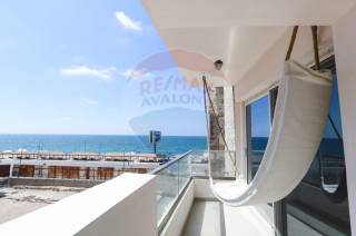 شقة للإيجار المفروش 175 متر لوران علي البحر مباشرة