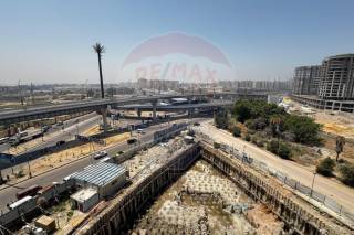 شقة للبيع 152 متر سموحة كومباوند سكاي لاين