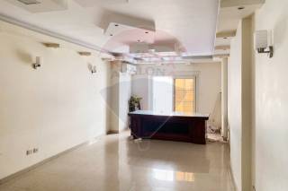 شقة للبيع 165 متر زيزينيا بين الترام و البحر