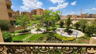 شقه للبيع كمبوند ديار نصف تشطيب التوسعات الشمالية