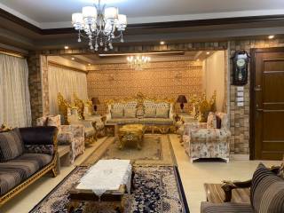 شقه للبيع في كمبوند بيفرلي هيلز