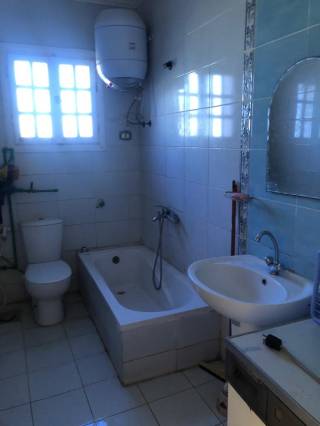 شقة بروف بقرية مارسيليا الساحل الشمالي