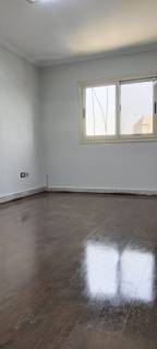 شقة ايجار جديد 200م الترالوكس بشارع مصدق الرئيسى