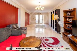 شقة للبيع 160 متر كفر عبده ش خليل المصرى